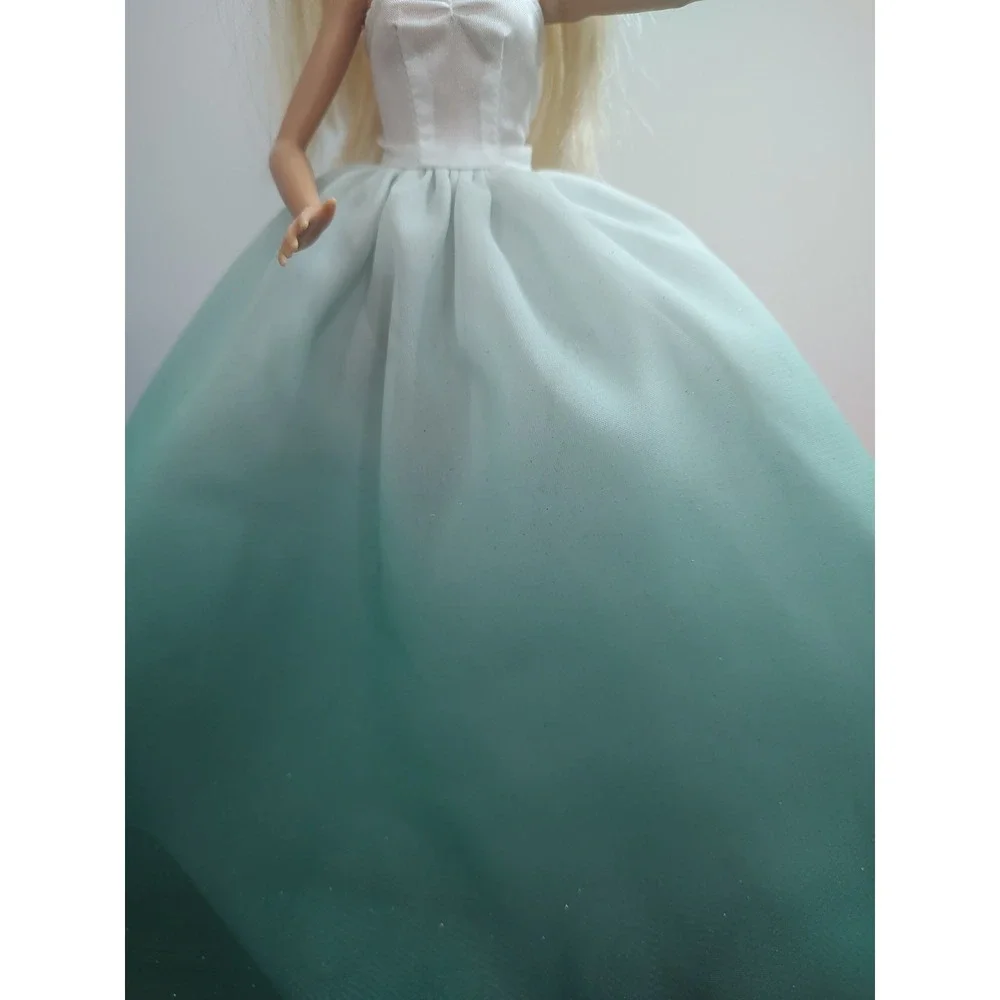 Barbie Doll Fashion Green Ombre Formal Ballroom Gown Dress A5